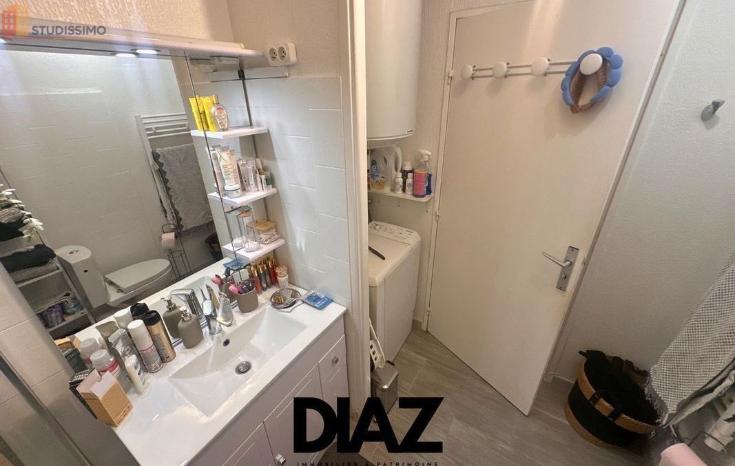Studio 26m² Nîmes centre - DPE C - Photo 1