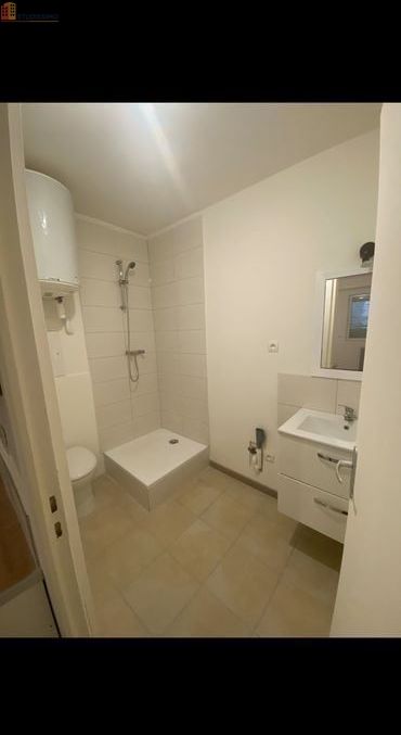 Studio 15m² Nîmes centre - Calme - Photo 1