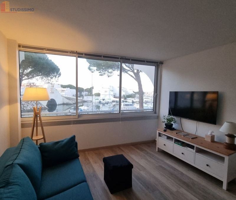 Studio 32m² Le Grau-du-Roi - Vue port - Photo 2
