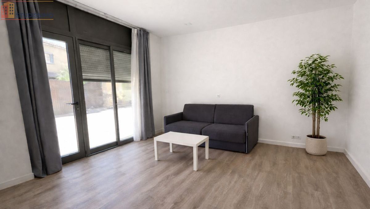 Studio à Vergèze