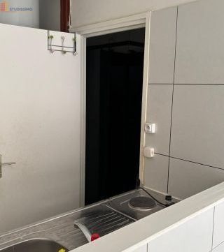 Studio 25m² Nîmes centre - Loué, rendement immédiat - Photo 1
