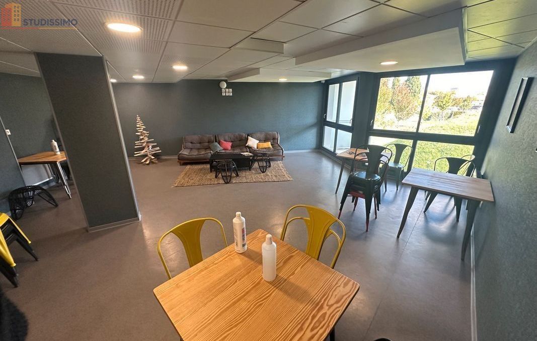 Studio 18m² Nîmes centre - Stationnement inclus - Photo 4