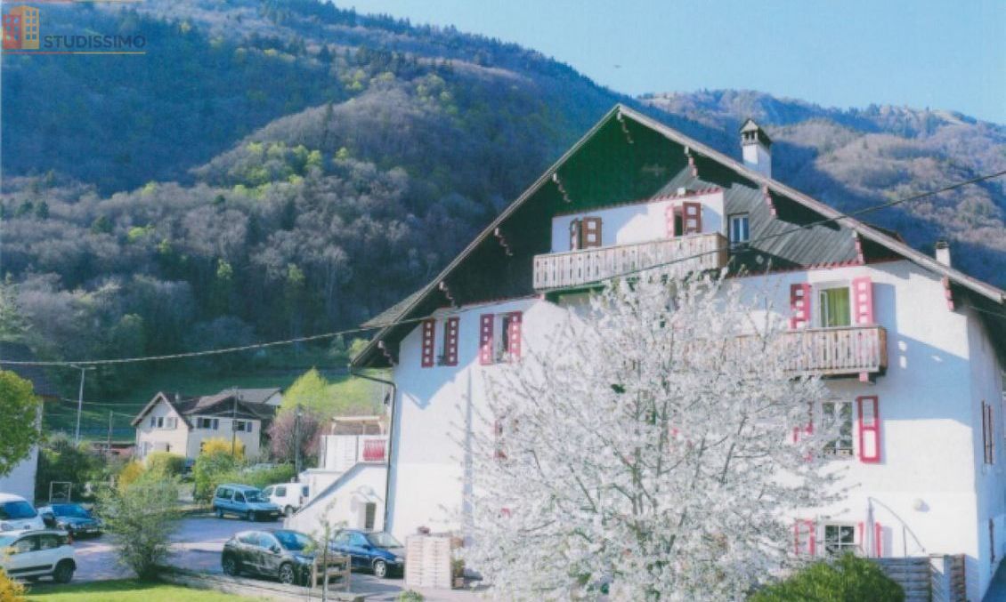 Studio 30m² Saint-Jeoire 74490 - Balcon, parking - Photo 1