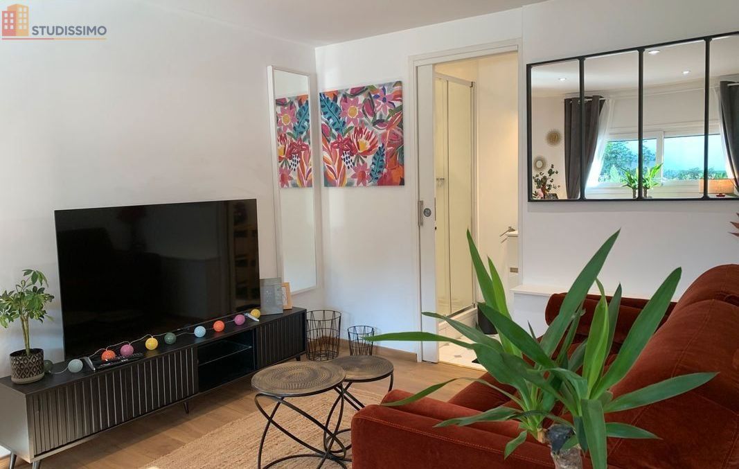 Studio meublé 26m² Thonon-les-Bains - Emplacement idéal, parking gratuit - Photo 1