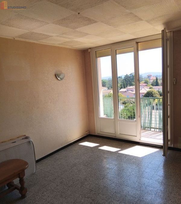Studio 39m² Pont-Saint-Esprit - Dernier étage, lumineux - Photo 2