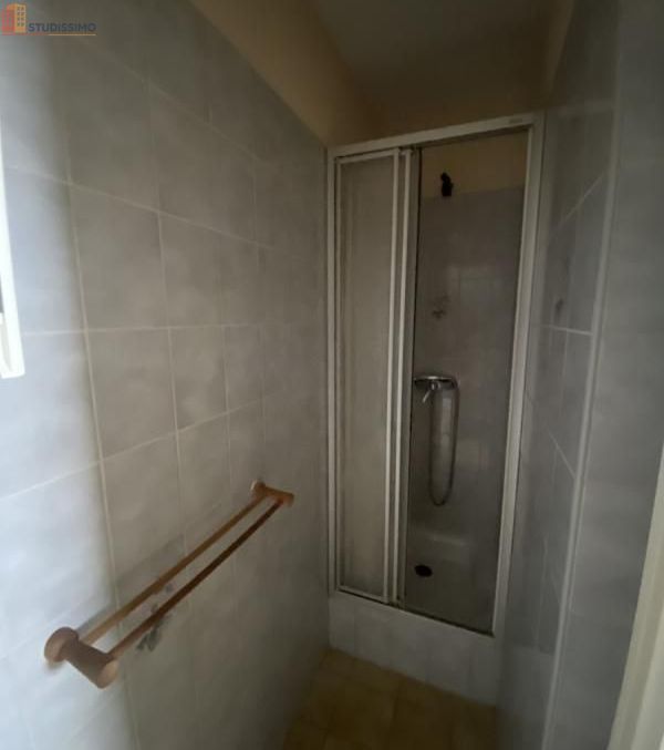 Studio 10m² La Roche-sur-Foron - 2e étage, DPE F - Photo 1