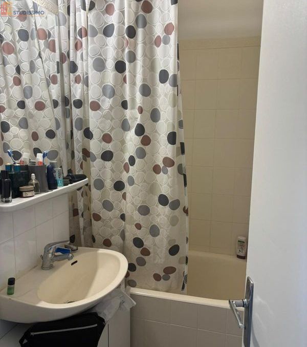 Studio 25m² Saint-Julien-en-Genevois - 6e étage - Photo 2