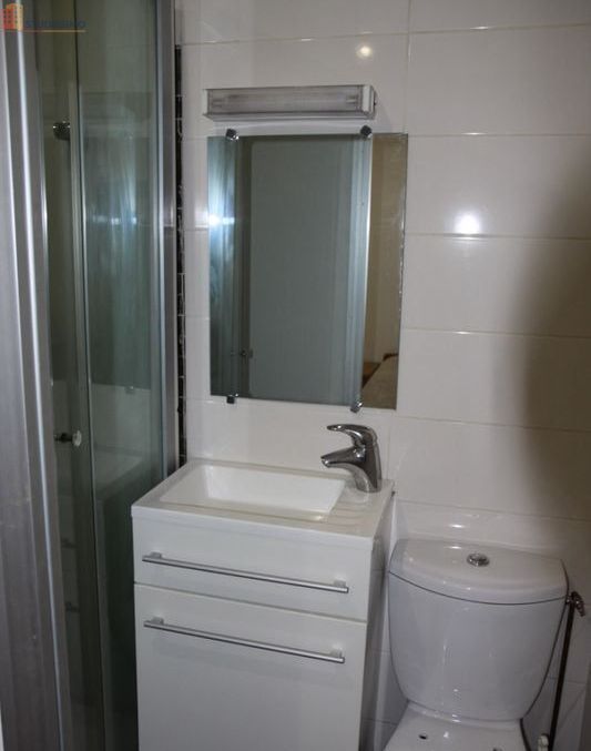 Studio meublé 16m² La Roche-sur-Foron - Proche gare, meublé - Photo 1