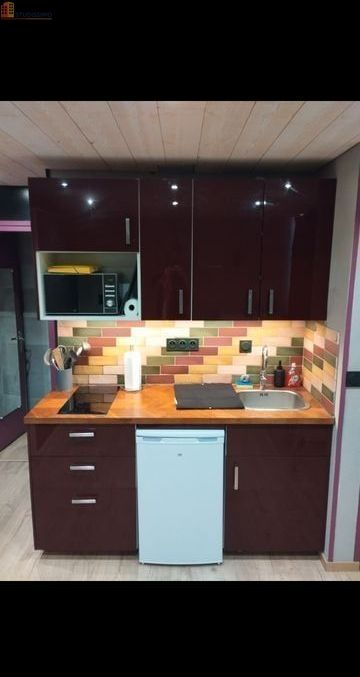 Studio meublé 23m² Évian-les-Bains centre - Meublé, étage haut - Photo 2