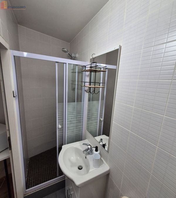 Studio meublé 10m² Thonon-les-Bains - Proche lycée hôtelier - Photo 2
