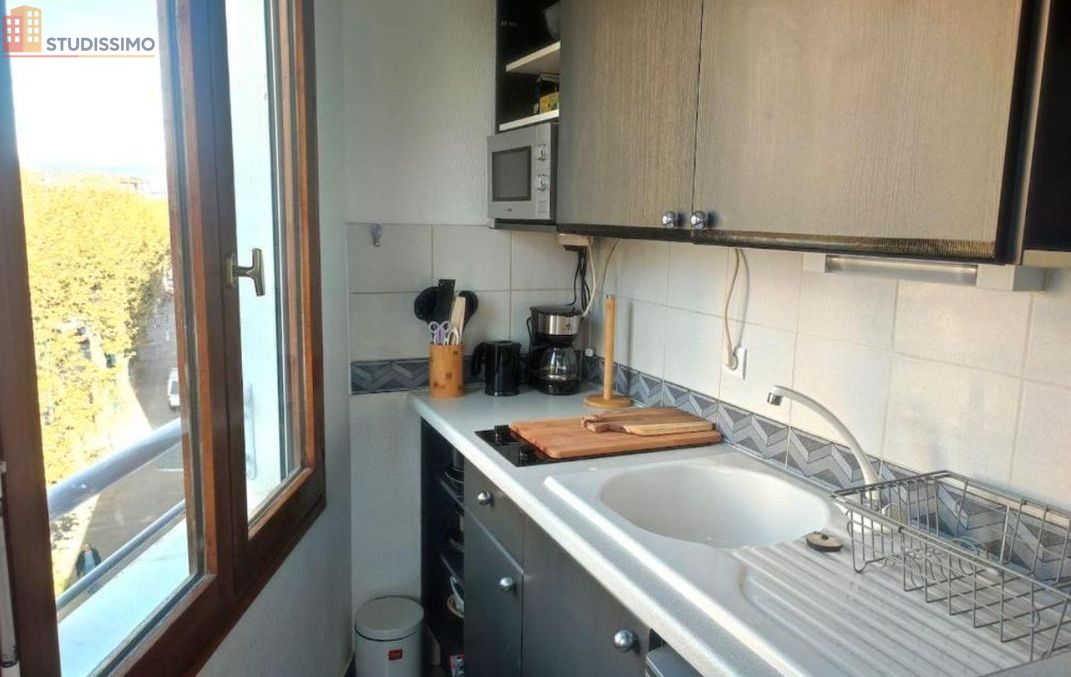 Studio 27m² Annecy centre - Meublé, proche commodités - Photo 2