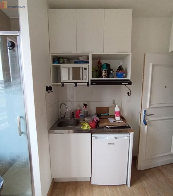 Studio meublé 10m² Annecy centre - Calme, 6e étage - Photo 3