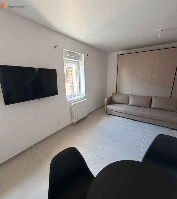 Studio à Cranves-Sales