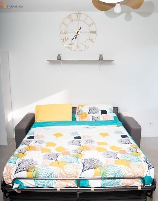 Studio meublé 28m² Cluses - Balcon, charges comprises - Photo 4