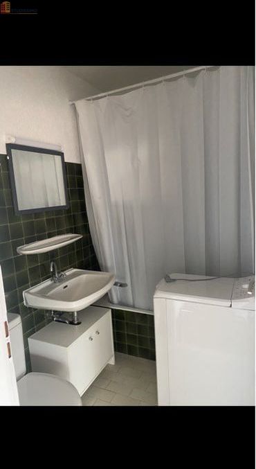 Studio 28m² La Roche-sur-Foron - Étage élevé, 1 pièce - Photo 2
