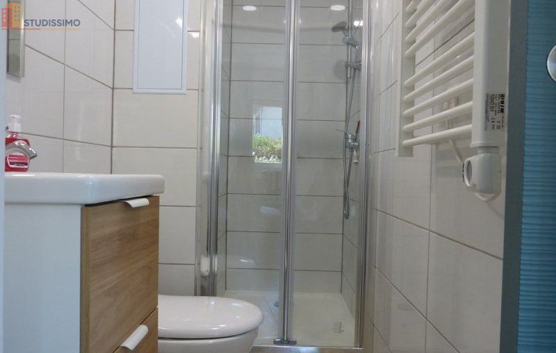 Studio meublé 20m² Cluses - Tout équipé, bureau possible - Photo 3