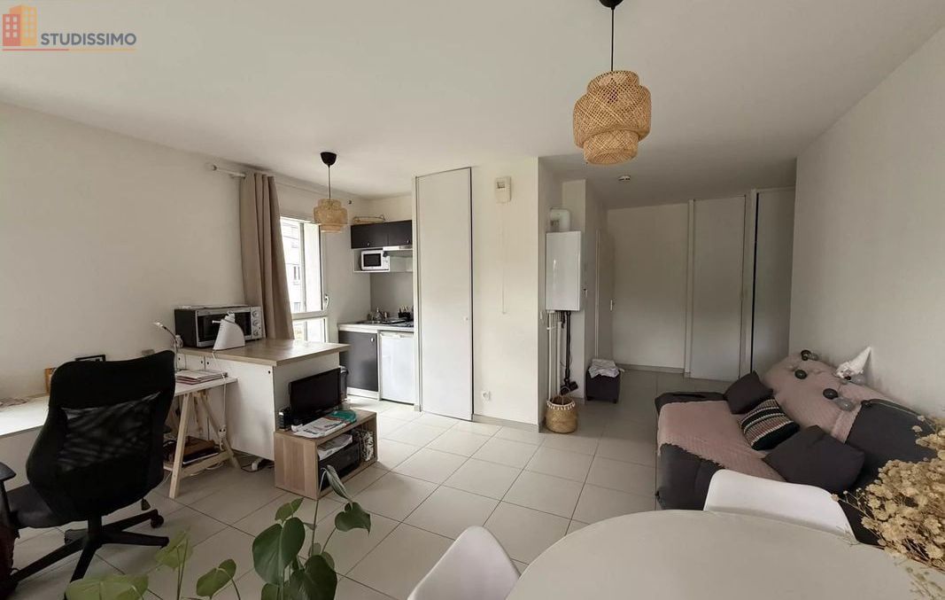Studio à La Riche
