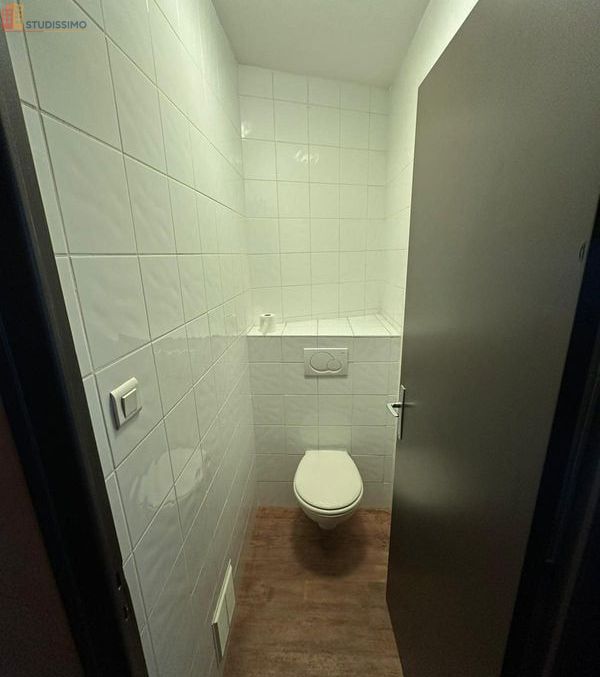 Studio 33m² Annemasse - Proche commerces et transports, meublé - Photo 2