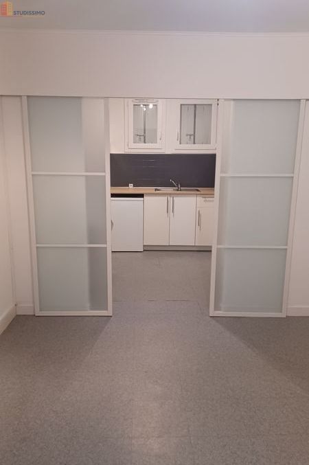 Studio 33m² Tours centre - Dernier étage, lumineux - Photo 2