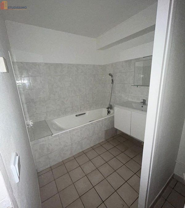 Studio 35m² Annemasse centre - Meublé, parking privé - Photo 1
