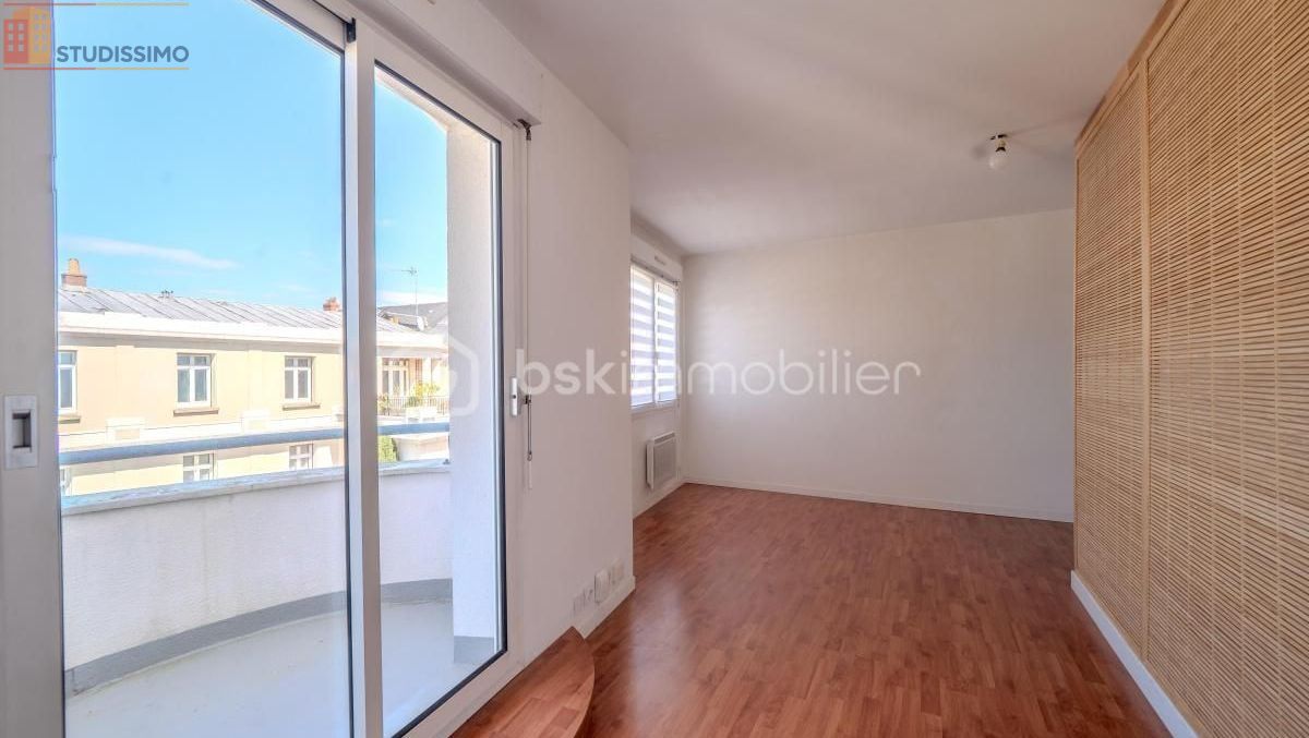 Studio à Tours