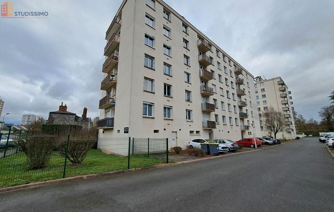Studio 25m² La Riche - Étage élevé, lumineux - Photo 1