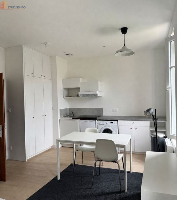 Studio meublé 21m² Tassin-la-Demi-Lune - Meublé, 1er étage - Photo 2