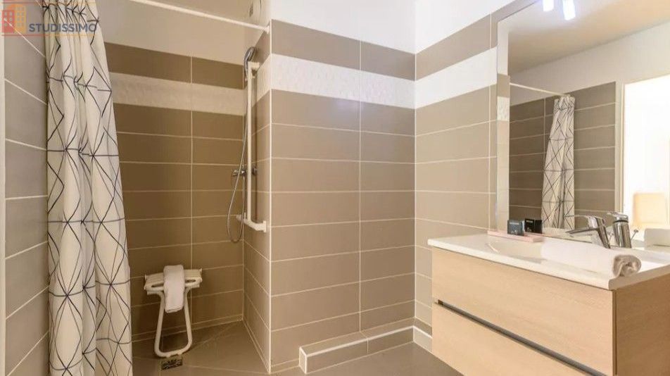 Studio meublé 29m² Lyon 8e - Meublé, rénovation récente - Photo 3