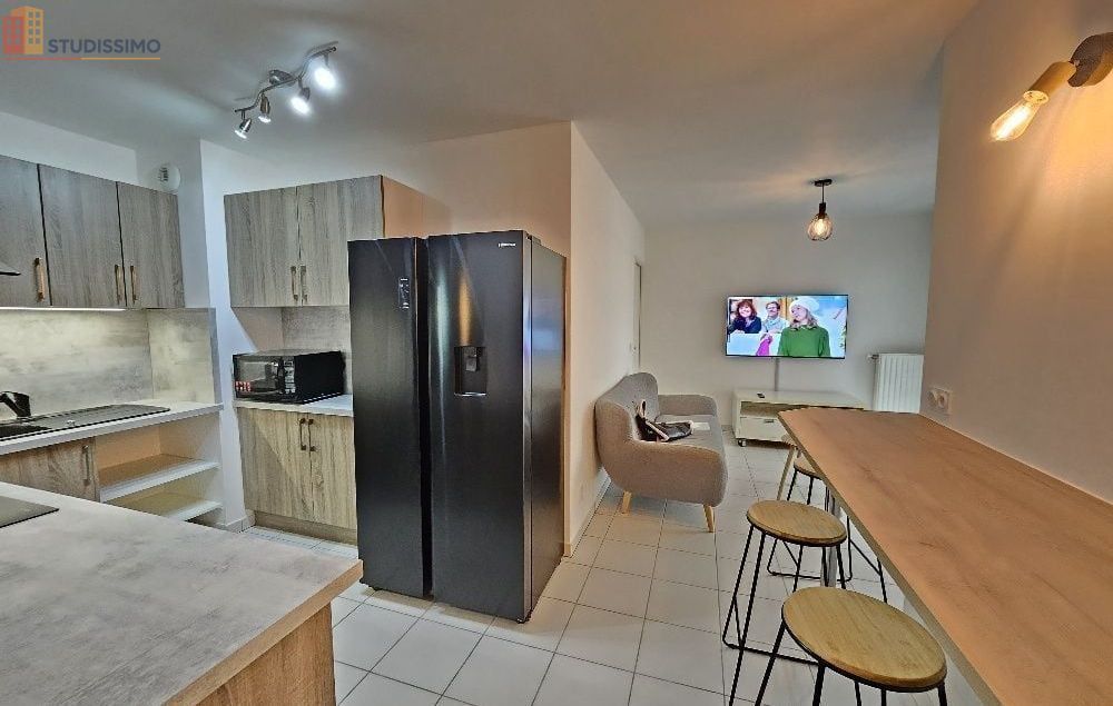 Studio 20m² Saint-Priest - Meublé, DPE C - Photo 10