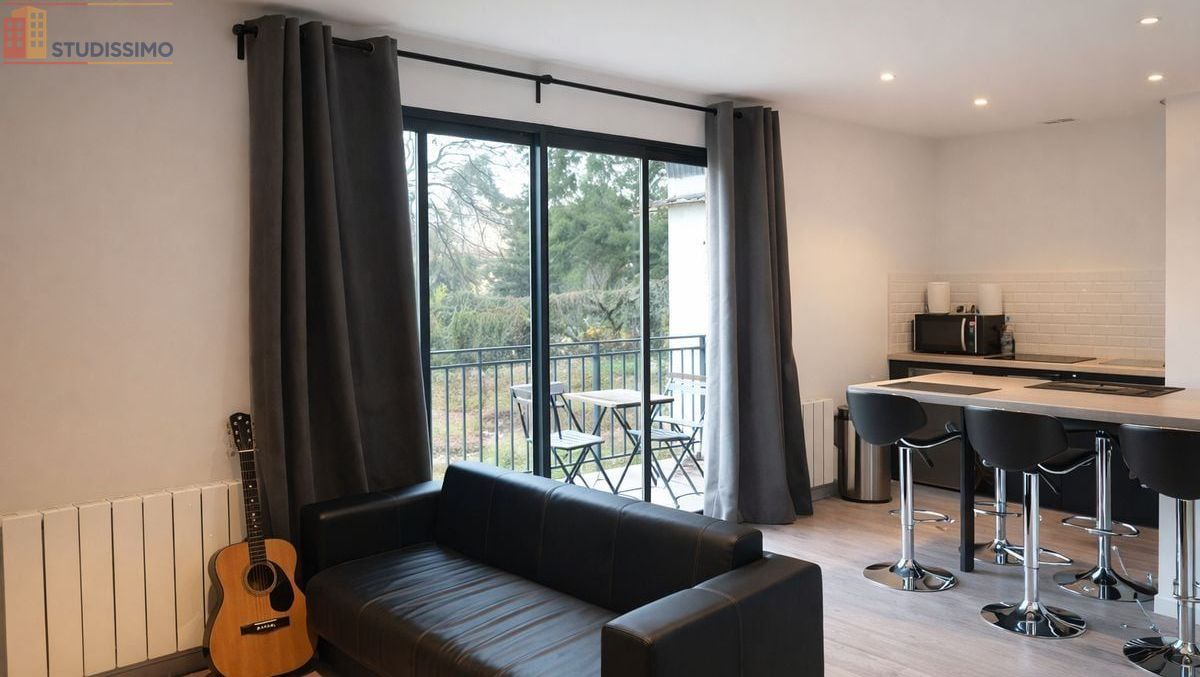 Studio à Écully