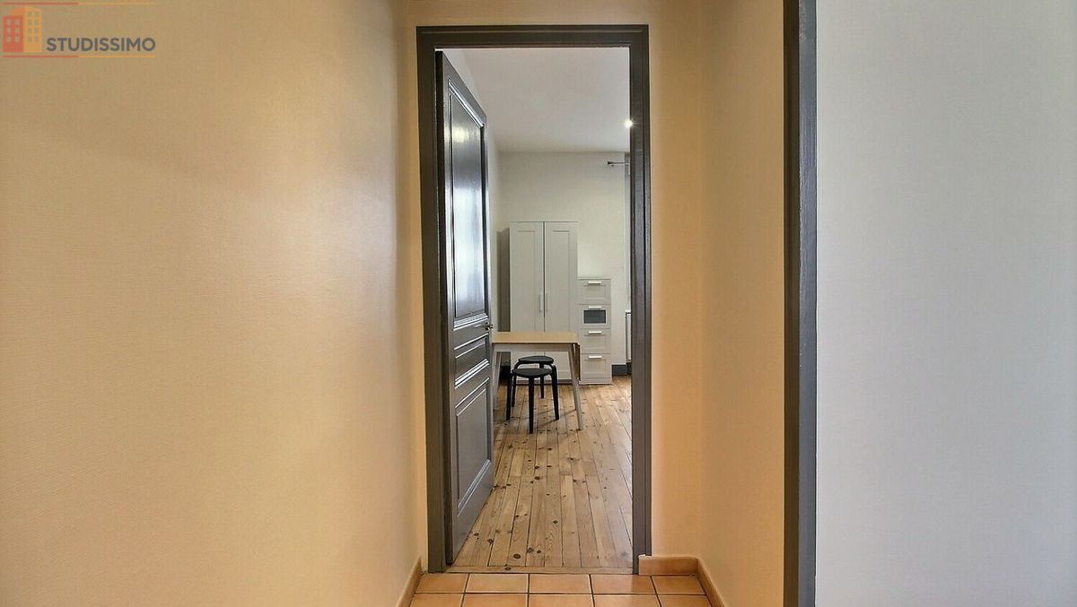 Studio 31m² Villeurbanne - Meublé, 2e étage - Photo 2