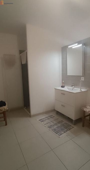 Studio 43m² La Riche - DPE C, 1er étage - Photo 1