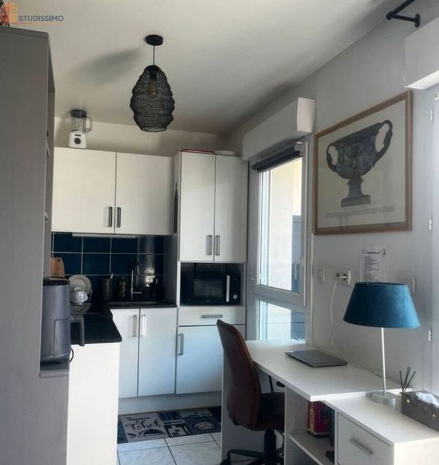 Studio 28m² Tours 37100 - Photo 1