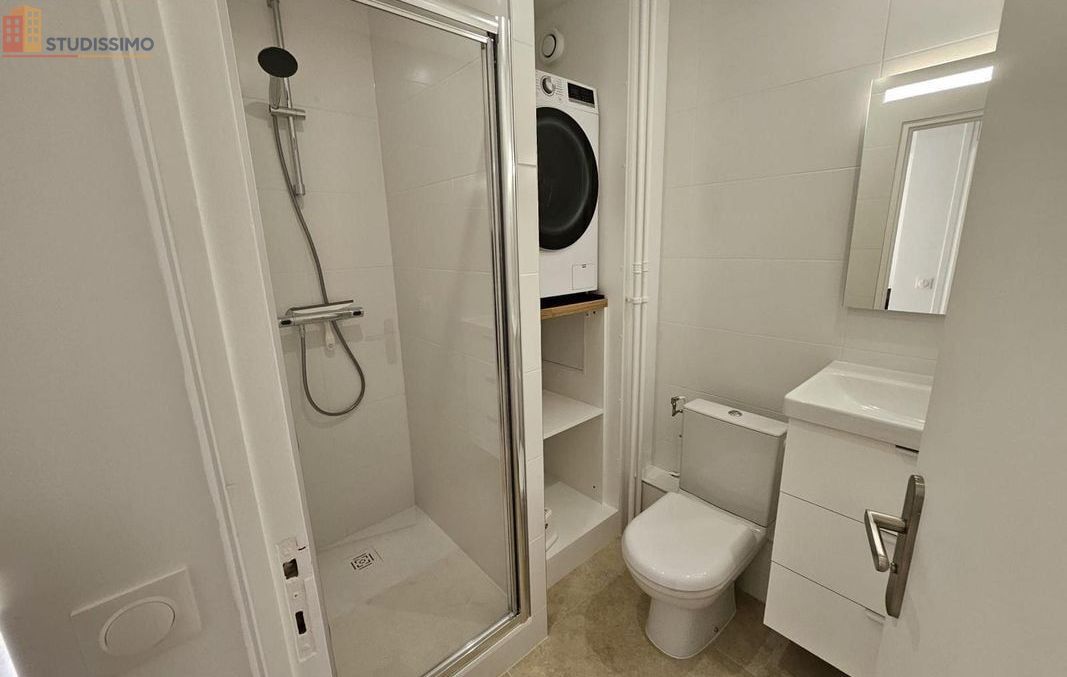Studio meublé 22m² Paris 18e Jules Joffrin - Rénové, balcon - Photo 1