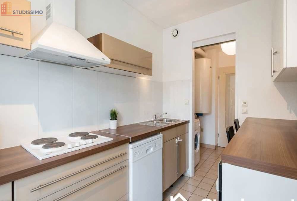 Studio meublé 9m² Lyon 3e - Étage élevé, meublé - Photo 2