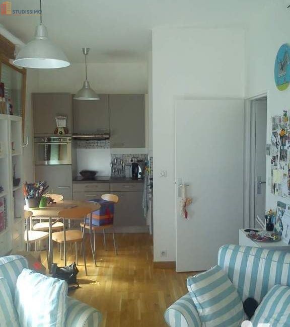 Studio à Tours