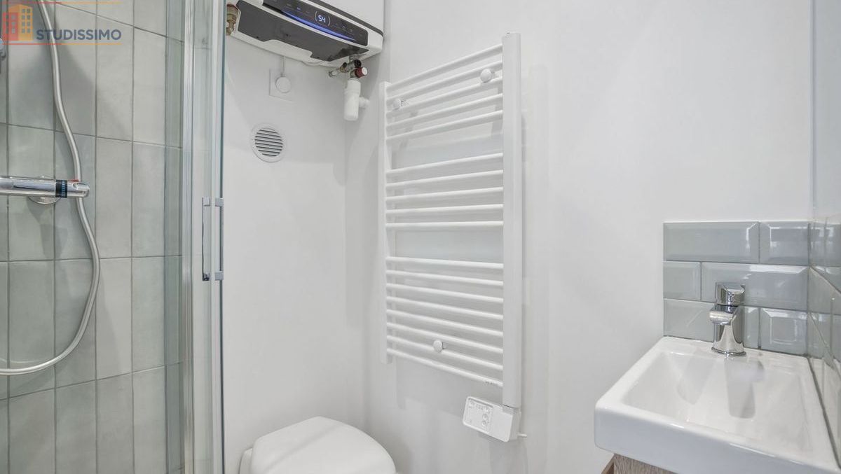 Studio meublé 13m² Paris 3e - Meublé, 3e étage - Photo 9