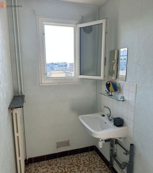 Studio 21m² Tours 37000 - Photo 4