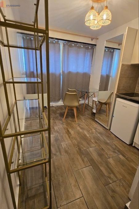 Studio meublé 14m² Paris 20e - Rénové, lumineux - Photo 38