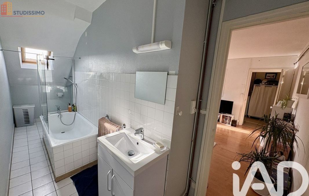 Studio 34m² Château-Renault - 2e étage, lumineux - Photo 5
