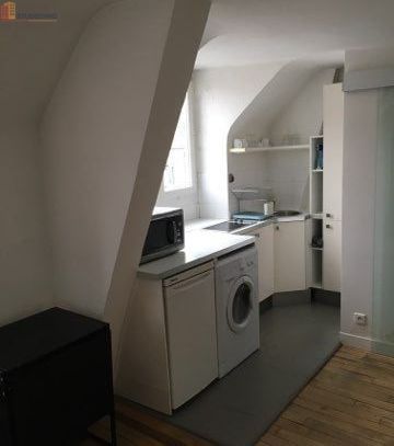 Studio meublé 17m² Paris 10e - En dernier étage, lumineux - Photo 2