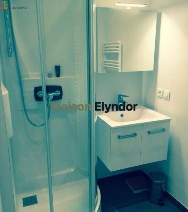 Studio 30m² Paris 9e - Meublé, 3e étage - Photo 1