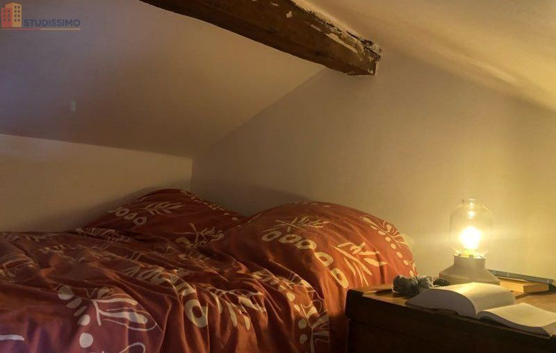Studio meublé 19m² Paris 17e Batignolles - Mezzanine, lumineux - Photo 2