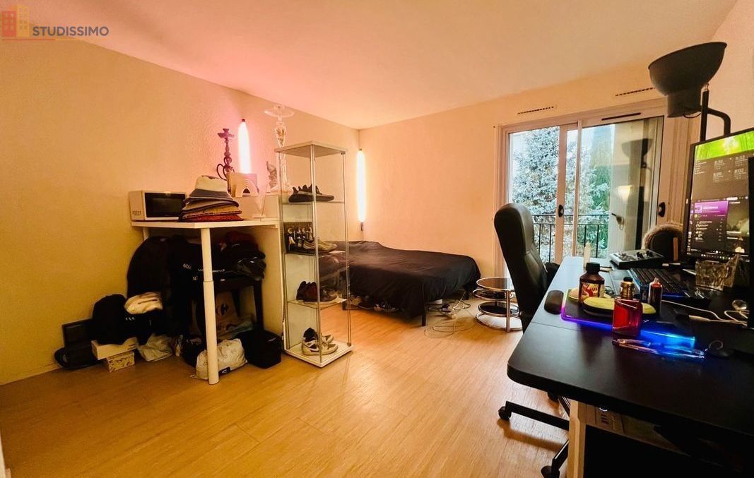 Studio à Tours