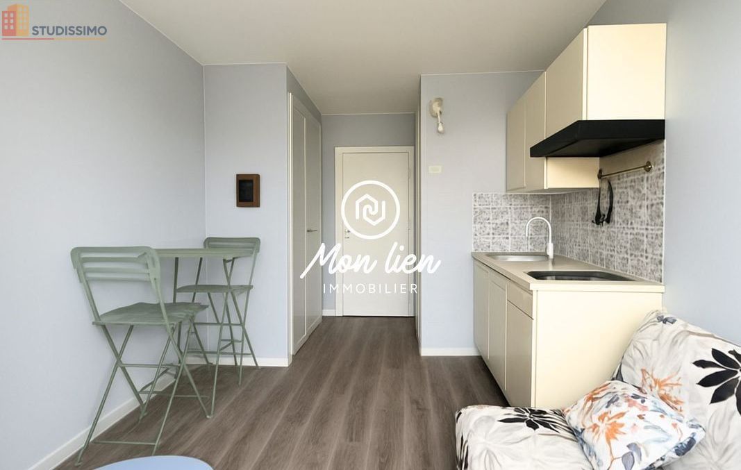 Studio 14m² Tours centre - Dernier étage, vue dégagée - Photo 4