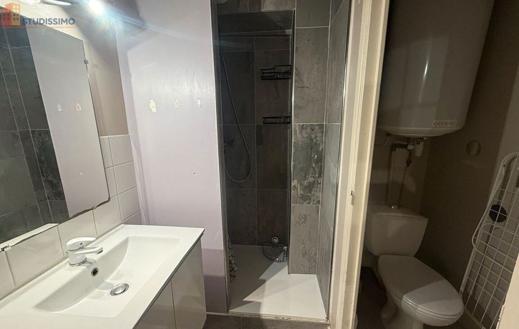 Studio 28m² Tours 37000 - Photo 2