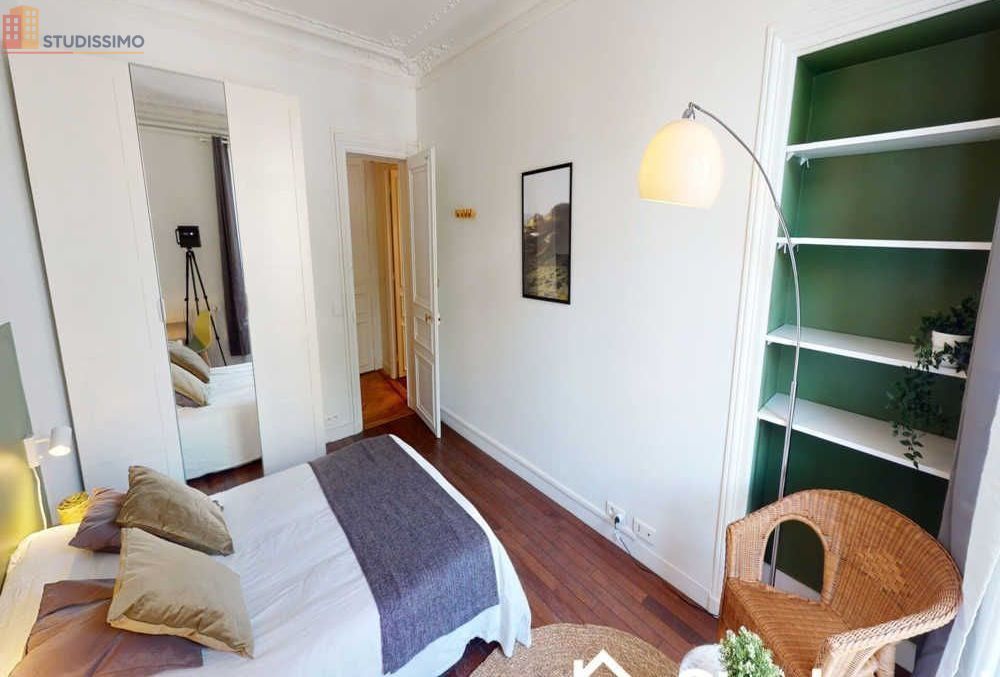 Studio meublé 14m² Paris 8e - Meublé, 1er étage - Photo 3