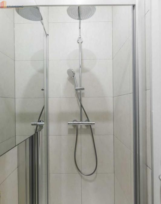 Studio meublé 10m² Paris 11e - Lumineux, étage élevé - Photo 1
