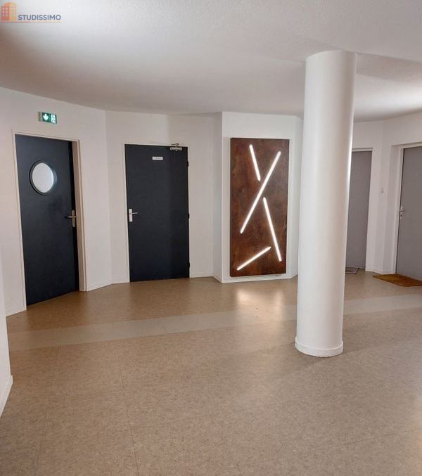 Studio 35m² Tours 37100 - DPE C, 1er étage - Photo 3