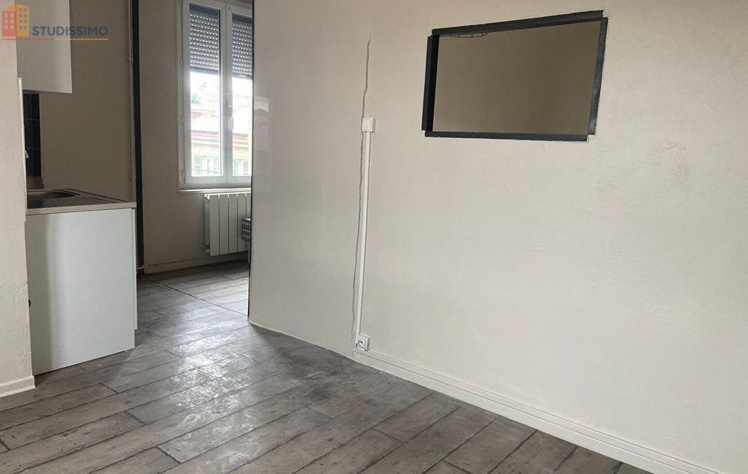 Studio 25m² Sainte-Colombe 69560 - Étage élevé, lumineux - Photo 4